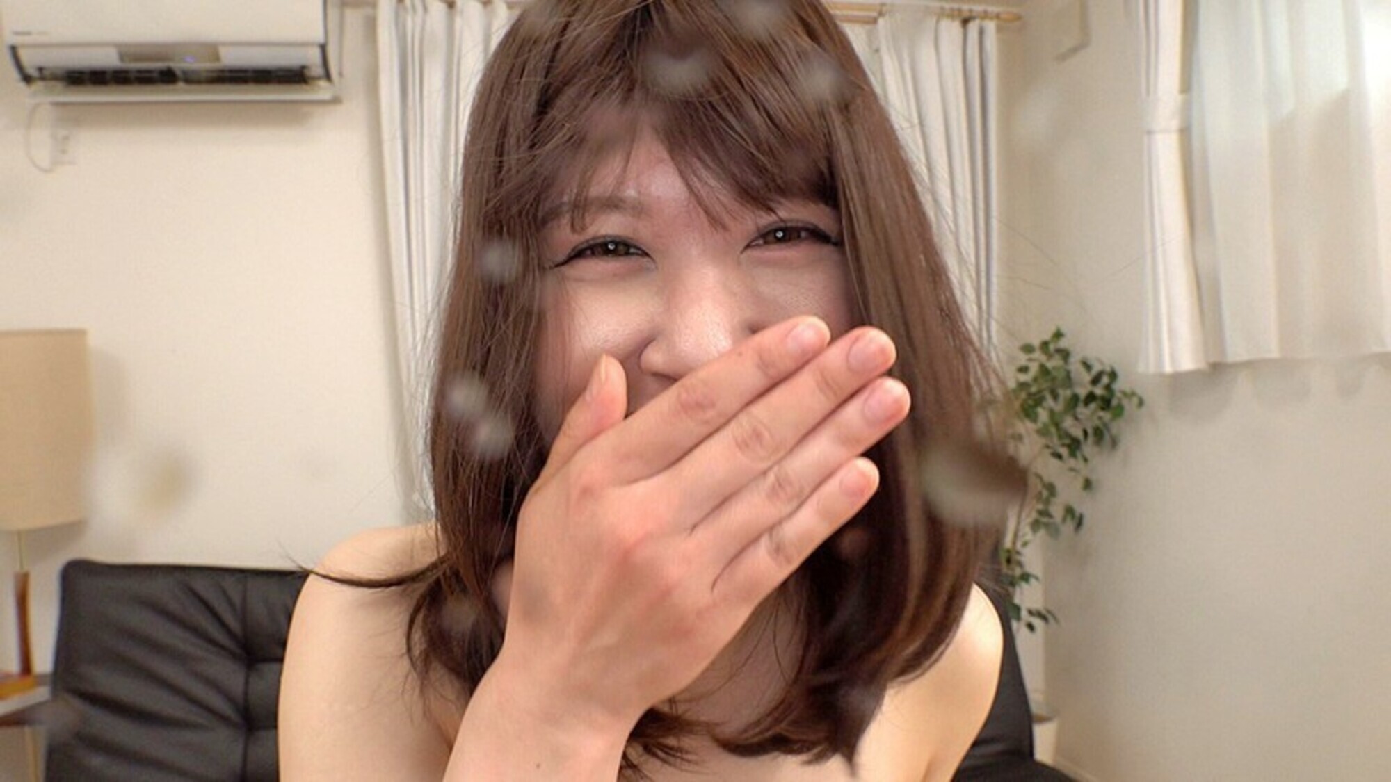 初めての聖水飲ませ 戸惑い恥じらう奥様たち 画像19