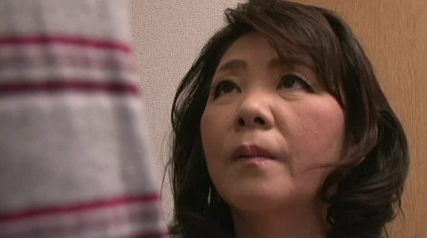 “熟女未亡人”夫に先立たれ性欲が我慢の限界!数年ぶりの他人棒ごぶさたSEXでイキ狂い!! 画像8