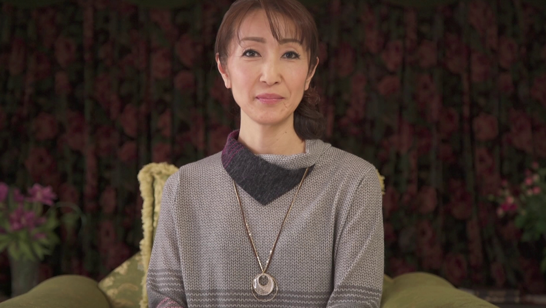 【初脱ぎ】なおみ 53歳・人妻 画像1