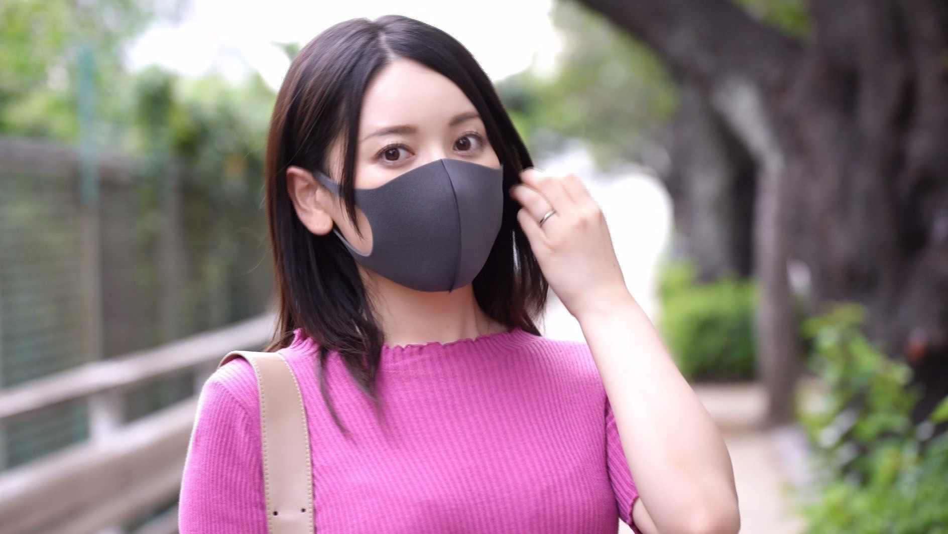 ふらちな人妻~紗々原ゆり~ 画像1