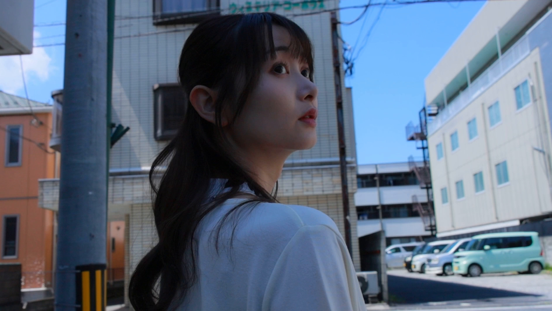 美しいオンナの安息日 静河 画像1