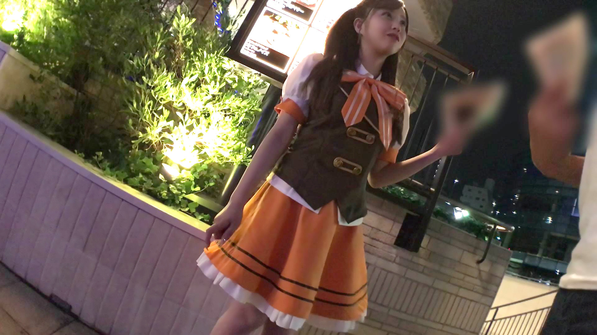 敏感マ〇コで大洪水☆ふわふわおっぱいの地下アイドルにどっぷり膣内射精wwカメラ目線を忘れない意識高めなパイパン娘と濃厚ハメ撮りセックス！！