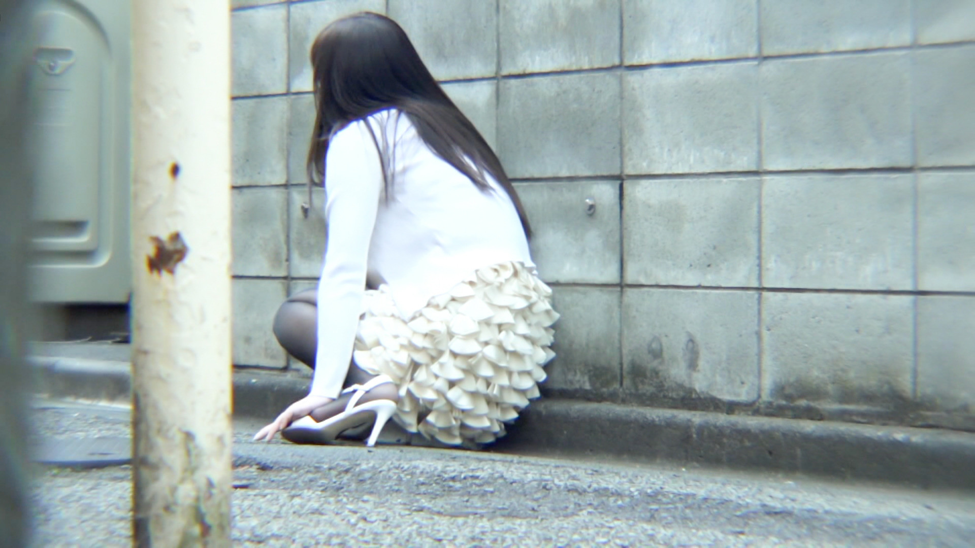 謝罪しながら絶頂するドM逸材☆人並み外れたド敏感BODYを何度も痙攣させてイキ喘ぐド変態学生に中出し!! 画像1