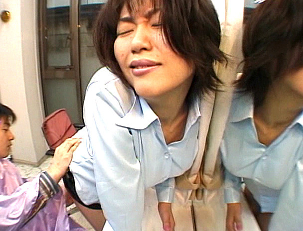 美乳美脚カリスマ美容師 画像20