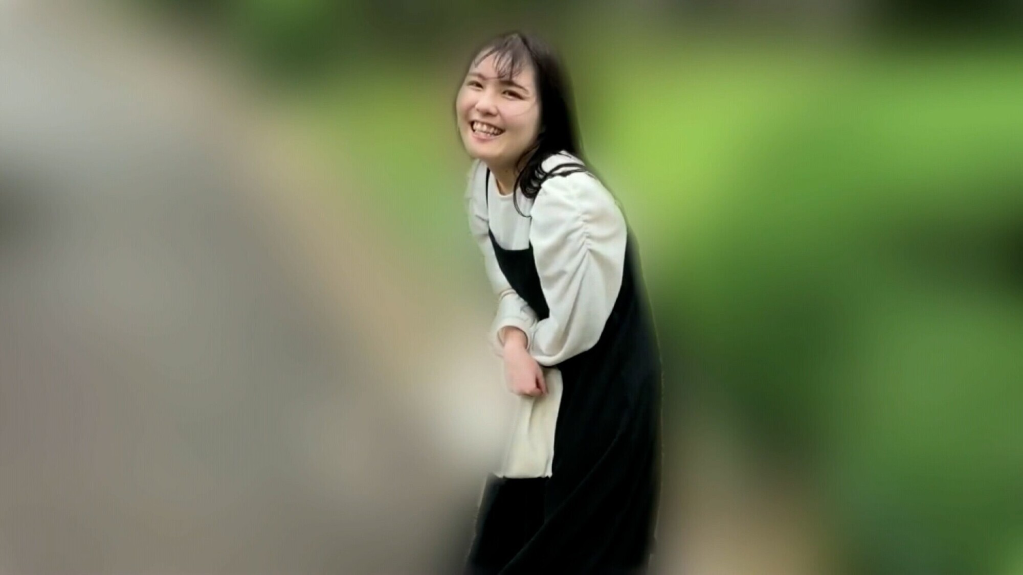 リモバイ散歩!街中で4人の女と絶頂恥●プレイ! VOL.4 13枚目
