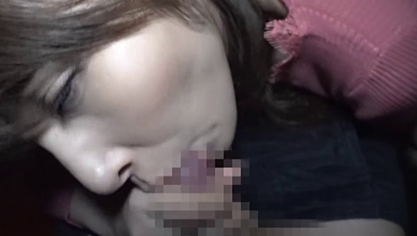 【映画館】オジサンのテクニックにメロメロになる女達 開きっぱなしの子宮穴をイキリ立つ生棒でガン突きして妊娠汁ぶちまける 画像16