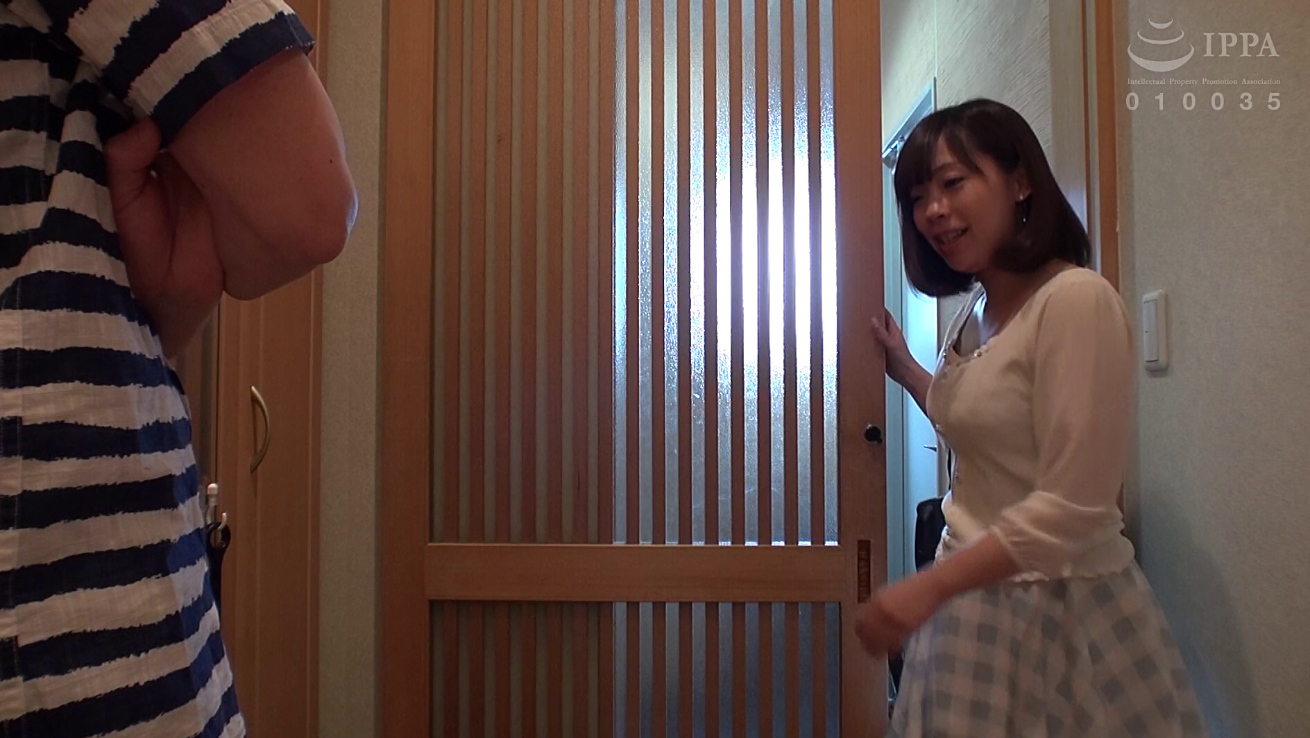 包容力のある大人の巧みな話術に落とされたいいなり素人娘6人 画像17