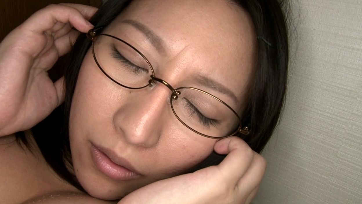 地味子は隠れ巨乳 32 ゆうな 画像13