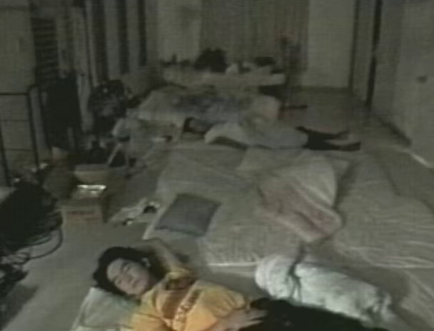 寝室私生活 二人の愛欲は24時間 神代弓子 画像19