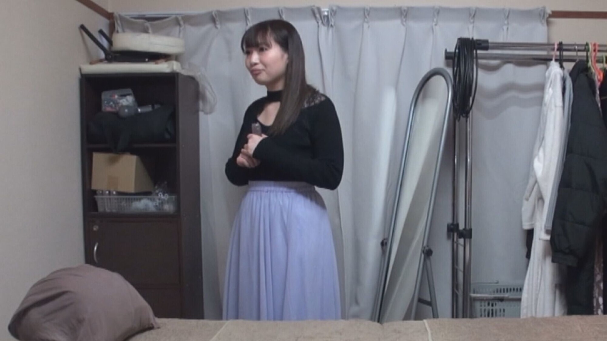 七森あい 魔法のオイルで快感マッサージ 画像1