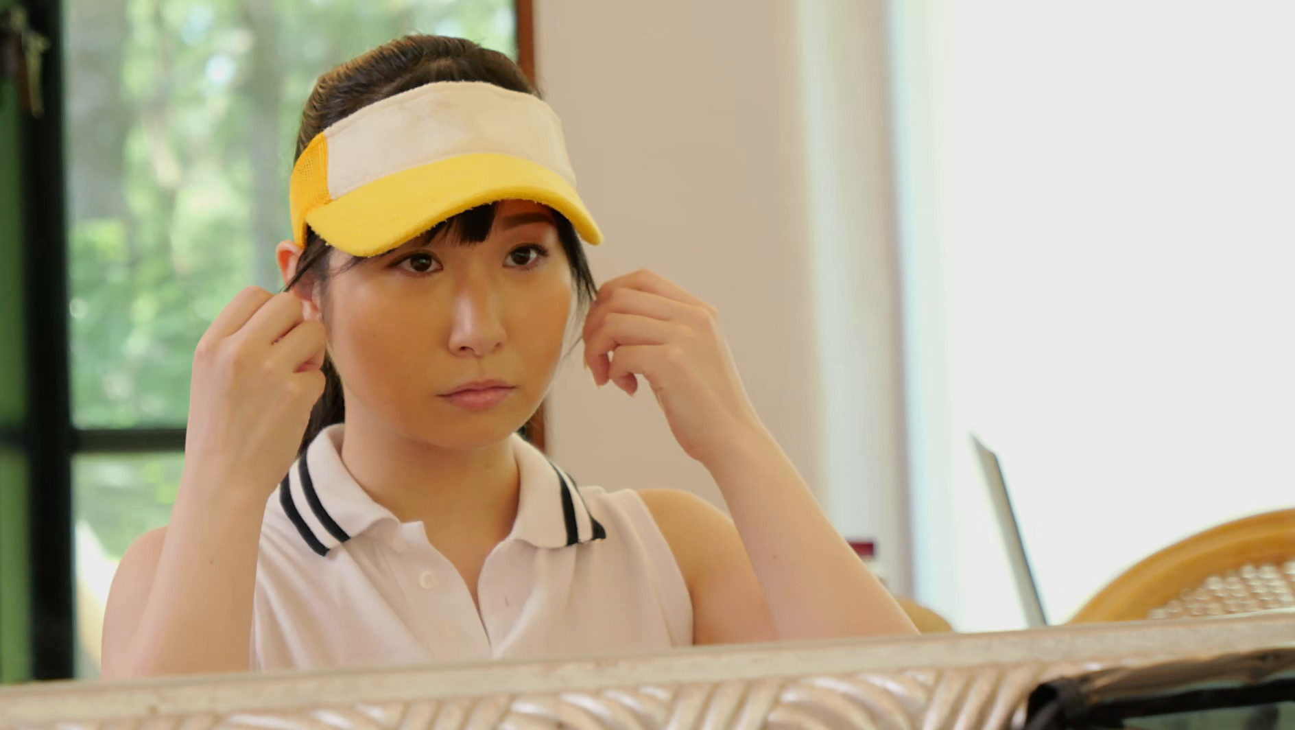 ルミナスK ～未来を照らす奇跡の爆乳～ 桐山瑠衣 画像2
