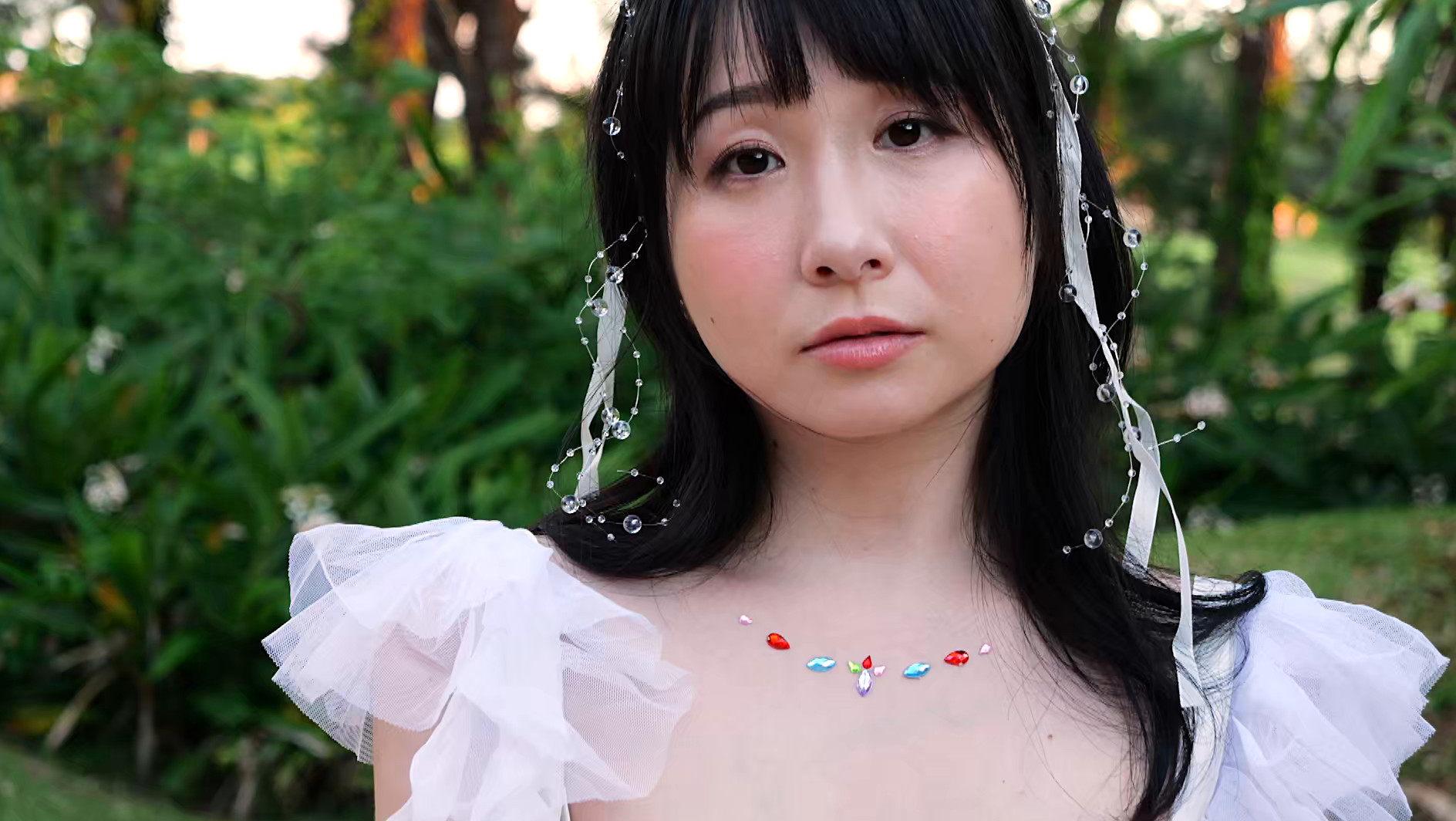 ルミナスK ～未来を照らす奇跡の爆乳～ 桐山瑠衣 画像8