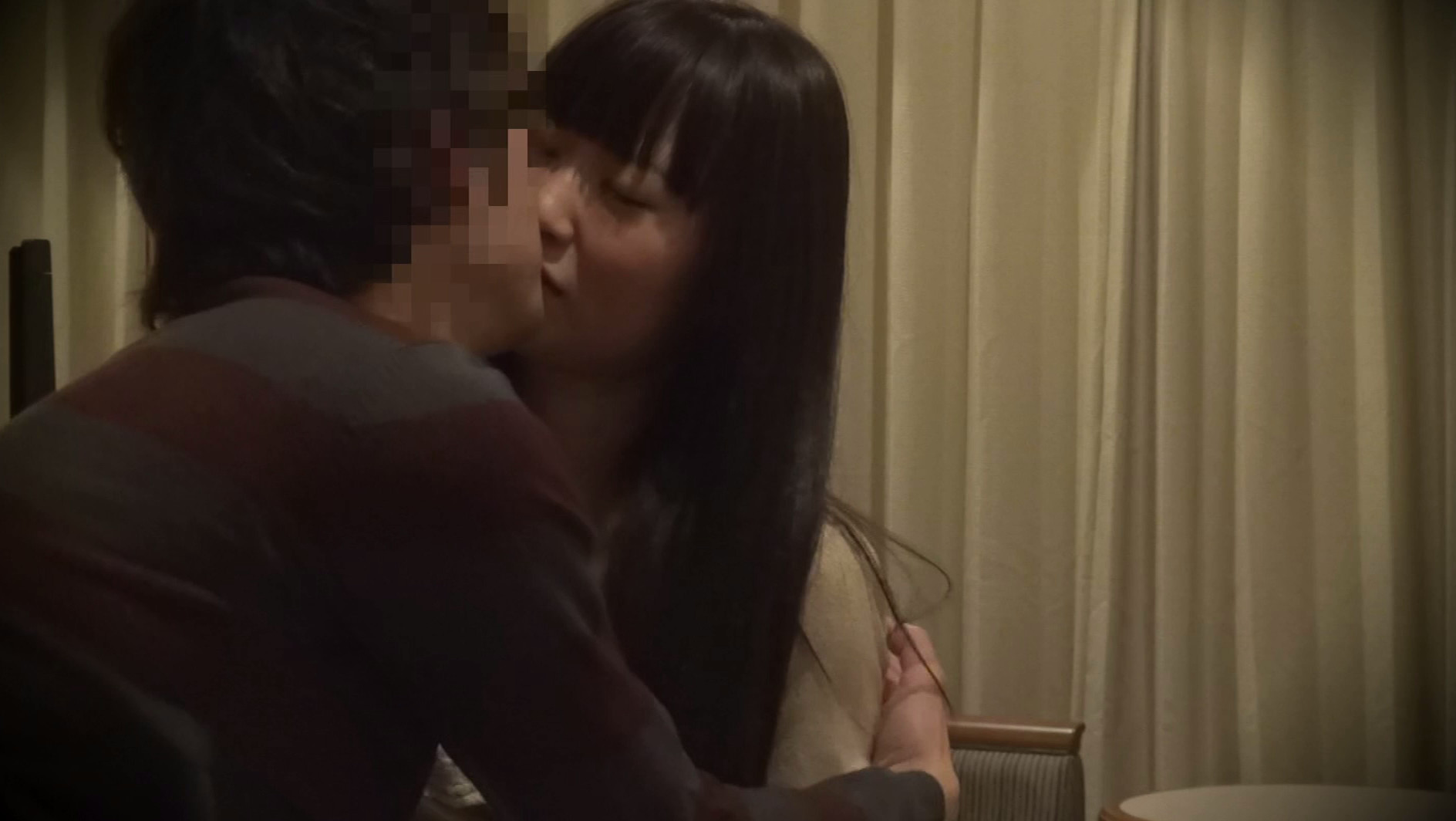 もし好きだった女が離婚して地元で再会したら酔わせてヤる? 画像18