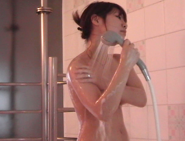 【人妻伝 午後の奥様 秘密の情事】大開脚FUCK 水谷るい21歳 画像19