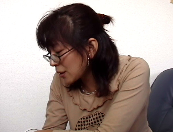 【人妻伝 午後の奥様 秘密の情事】感度良好な奥様 青木美里41歳 画像3