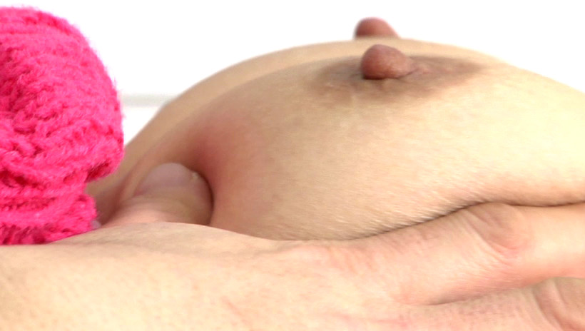 乳首遊び 画像13