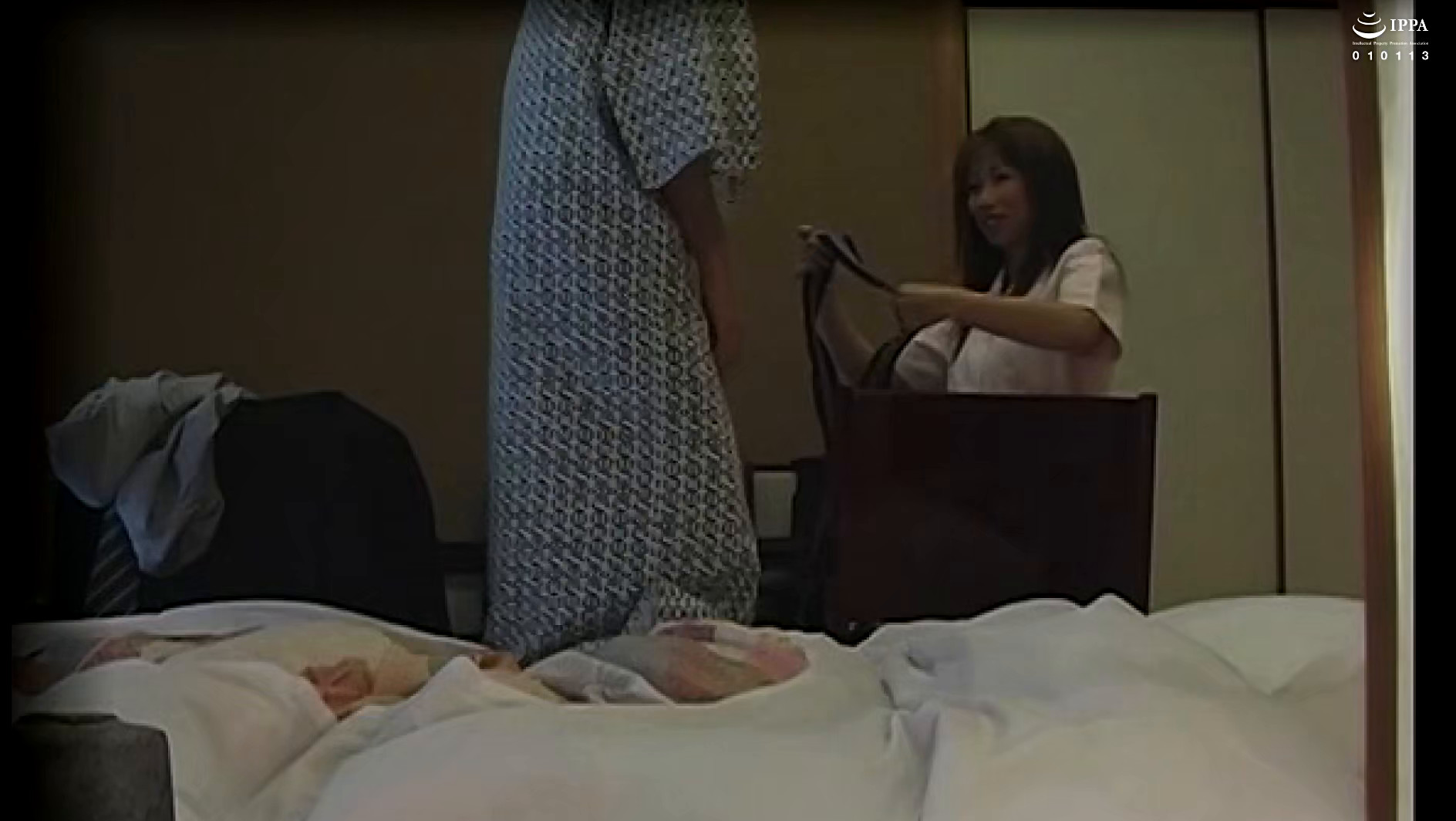 温泉街でマッサージ師として働いている人妻熟女はヤレる 画像20