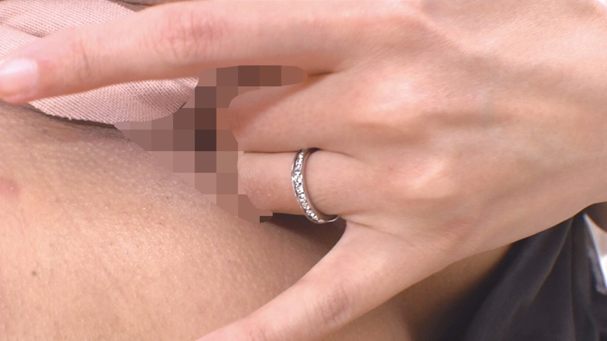 肛門が気持ち良いのお~尻穴オナニーが止められない人妻たち 画像18