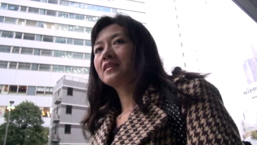 人妻ナンパ 奥さん大人のおもちゃいかがですか? 発情奥様5人 画像1