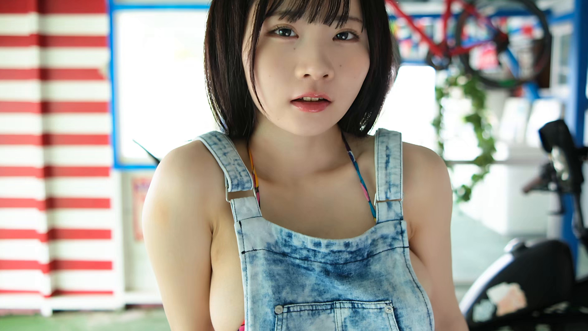 I.D 塩見ももこ 画像1