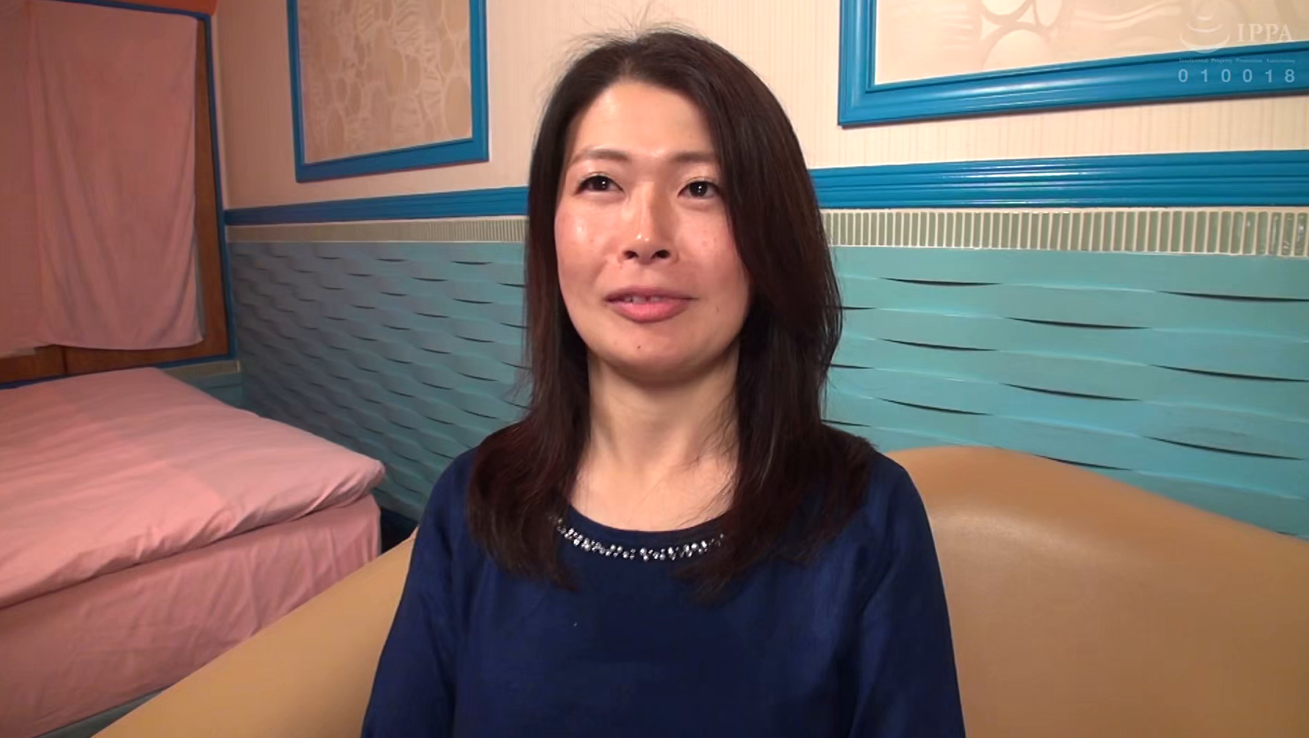 いやらしい五十路はお嫌いですか?【念願のAV出演】情熱的な性欲溢れるセックス 感度極まる熟女5人 3 画像1
