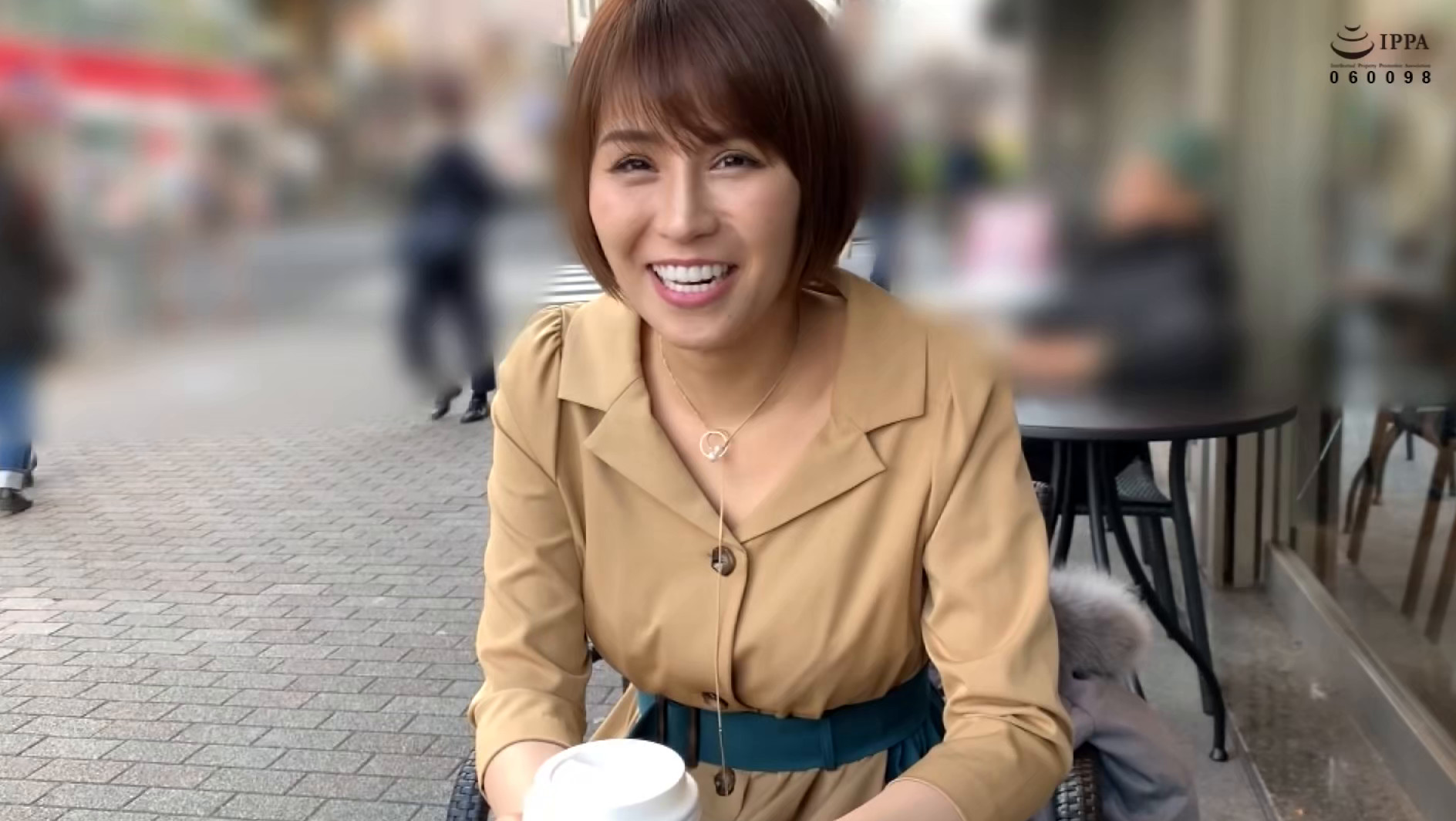 【絶対に見て欲しい!!MBM名物社長が厳選した今月のお薦め3タイトルセット第101弾】 厳選!素人ホイホイ 極上素人特集 画像1