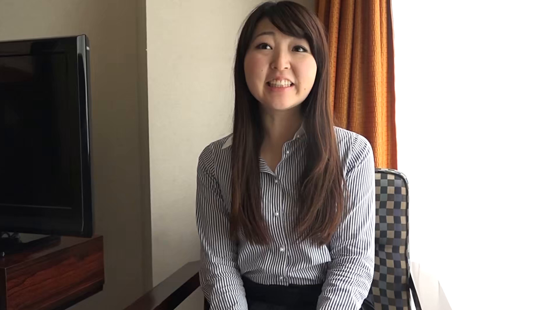 配信サイトで絶好調すぎる売り上げを叩き出している 伝説の人妻ナンパ神動画 ベストセレクション 08 12人4時間 画像19