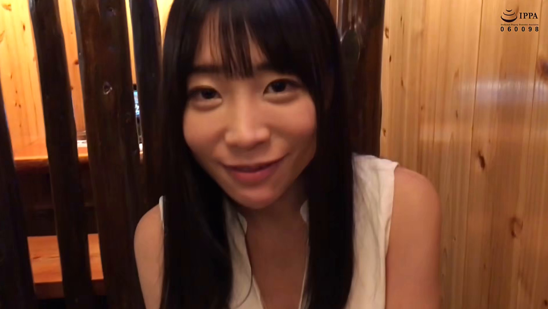 素人ホイホイ×MBM 衝撃の透明感 純度1万%の笑顔 ホンモノ天使ちゃん3連発13 撮り下ろし273分 画像1