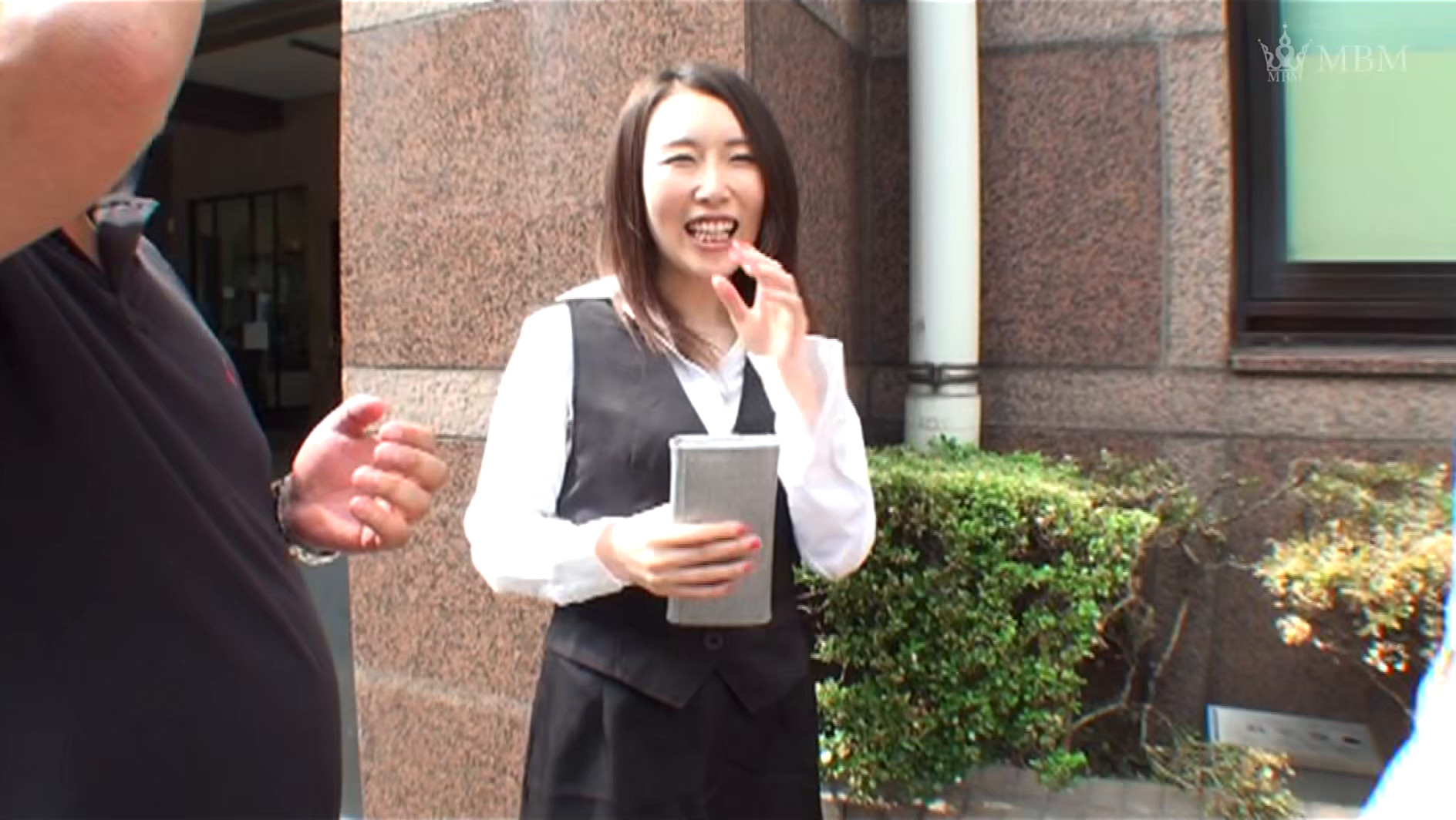 【絶対に見て欲しい!!MBM名物社長が厳選した今月のお薦め3タイトルセット第248弾】 ちょろすぎ!尻軽女特集 画像11