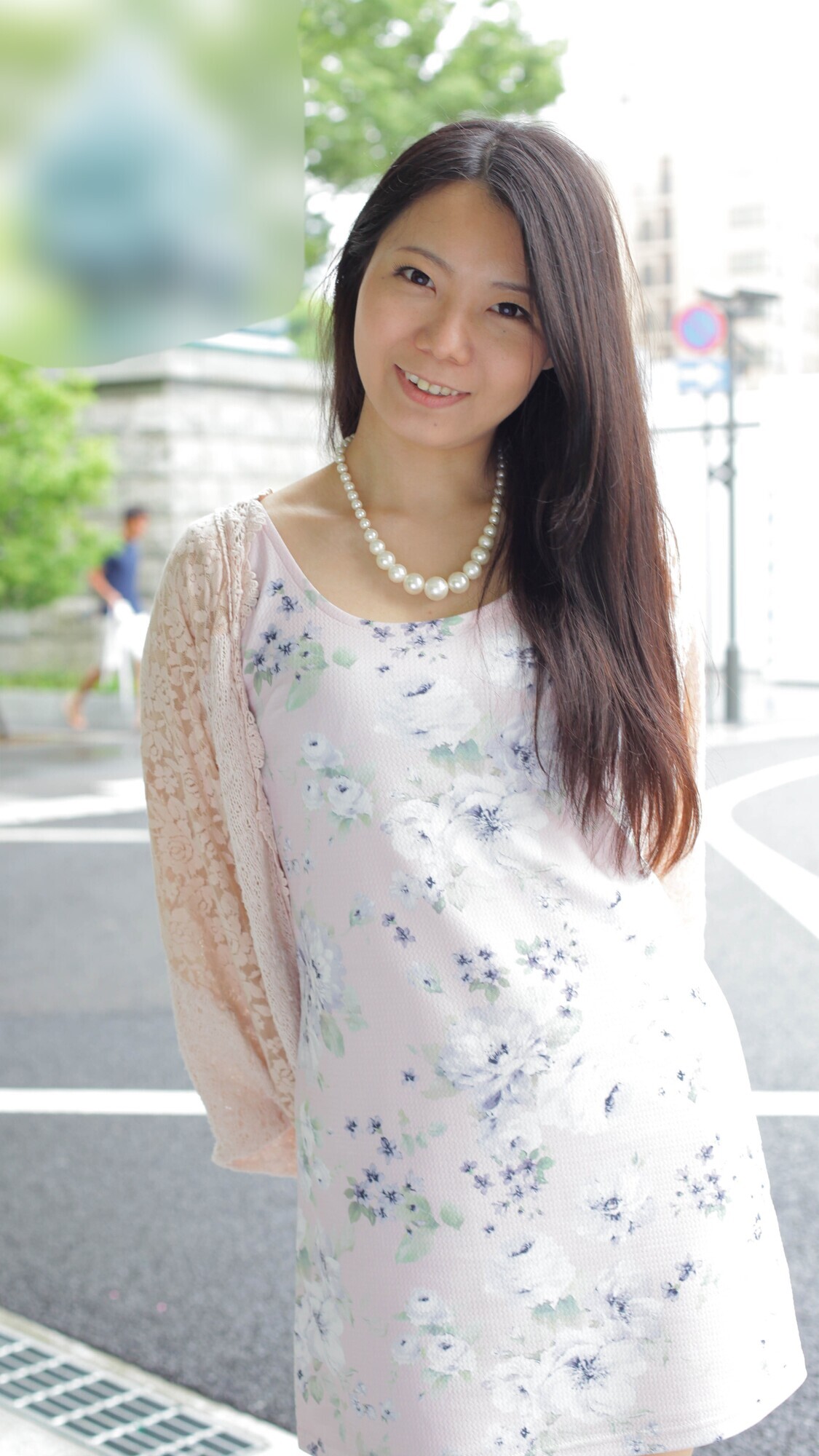 SEXするなら絶対 地方の人妻！！ヤリたい盛りの奥さんたち 平日昼間はイケない浮気タイム 清楚に見えて･･･実はヤリマン？旦那は知らない愛妻の淫らな性癖 12名240分 ＠12