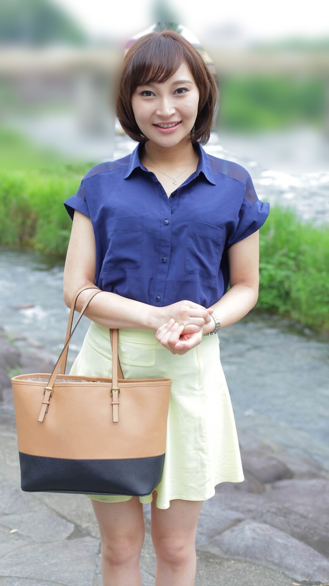 SEXするなら絶対 地方の人妻！！ヤリたい盛りの奥さんたち 平日昼間はイケない浮気タイム 清楚に見えて･･･実はヤリマン？旦那は知らない愛妻の淫らな性癖 12名240分 ＠12