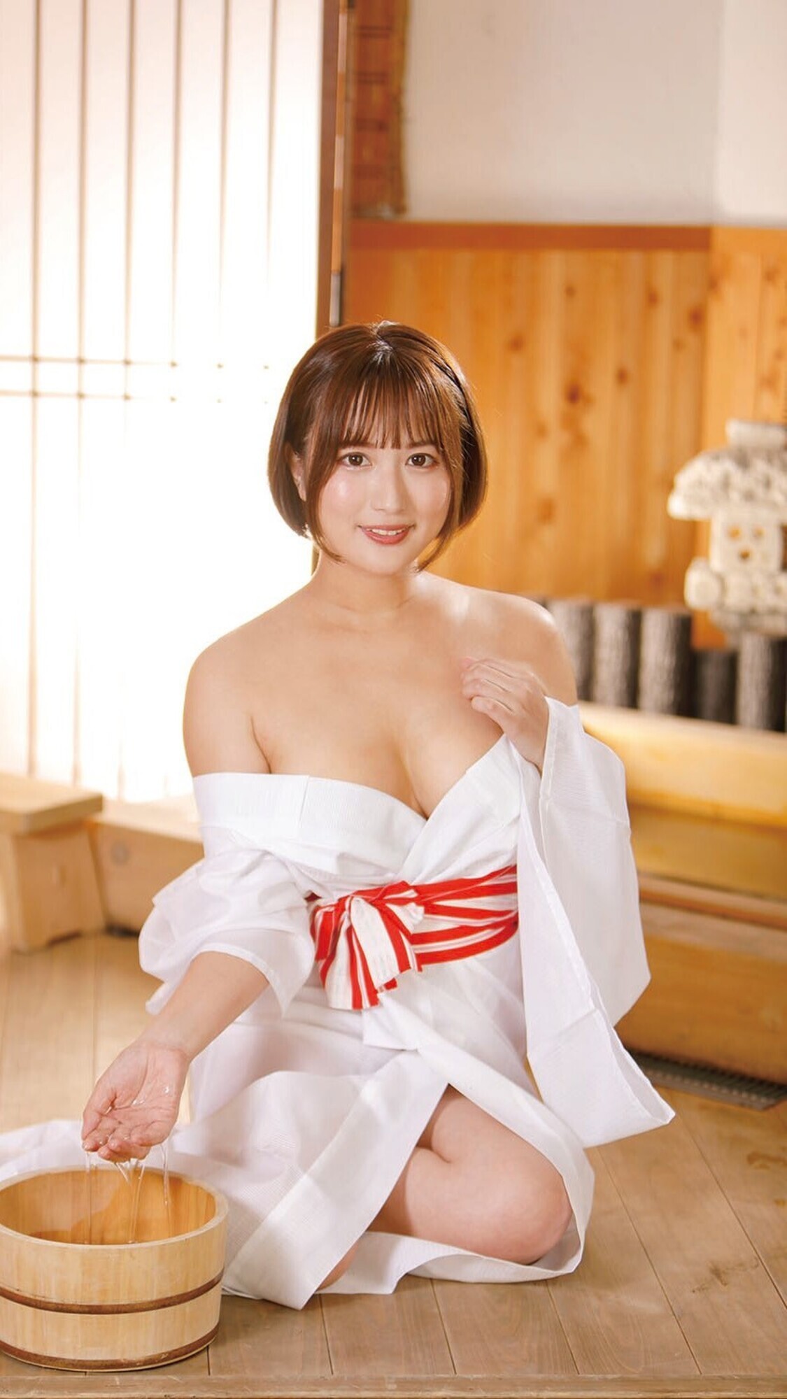 爆乳美熟女中出しソープ これぞ桃源郷 極上のおもてなしで果てしなく男を奮い立たせる巨乳美熟女 36人8時間BEST 画像12