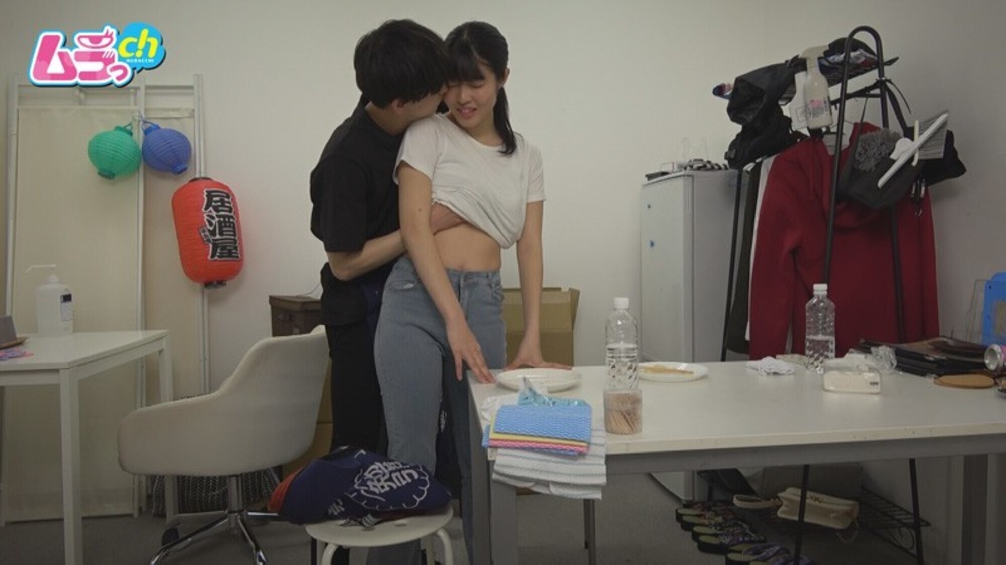 カップル部屋REC 最近ご無沙汰してた大好きな彼氏と休憩時間が被ったら･･･誰か来るかもしれないのにお股びしょ濡れにして我慢できずにバイト先でヤっちゃうむっつりスケベ女子大生 画像7