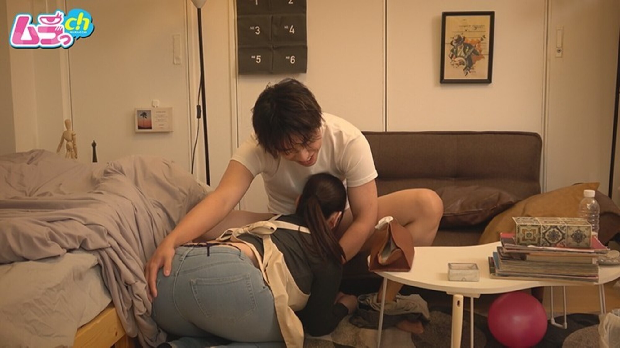 ニンゲン観察 お部屋だけじゃなくおちんちんもキレイにしますね♪恥じらいつつも精巣スッカラカンになるまで処理してくれる家事代行サービスの美人人妻 画像10