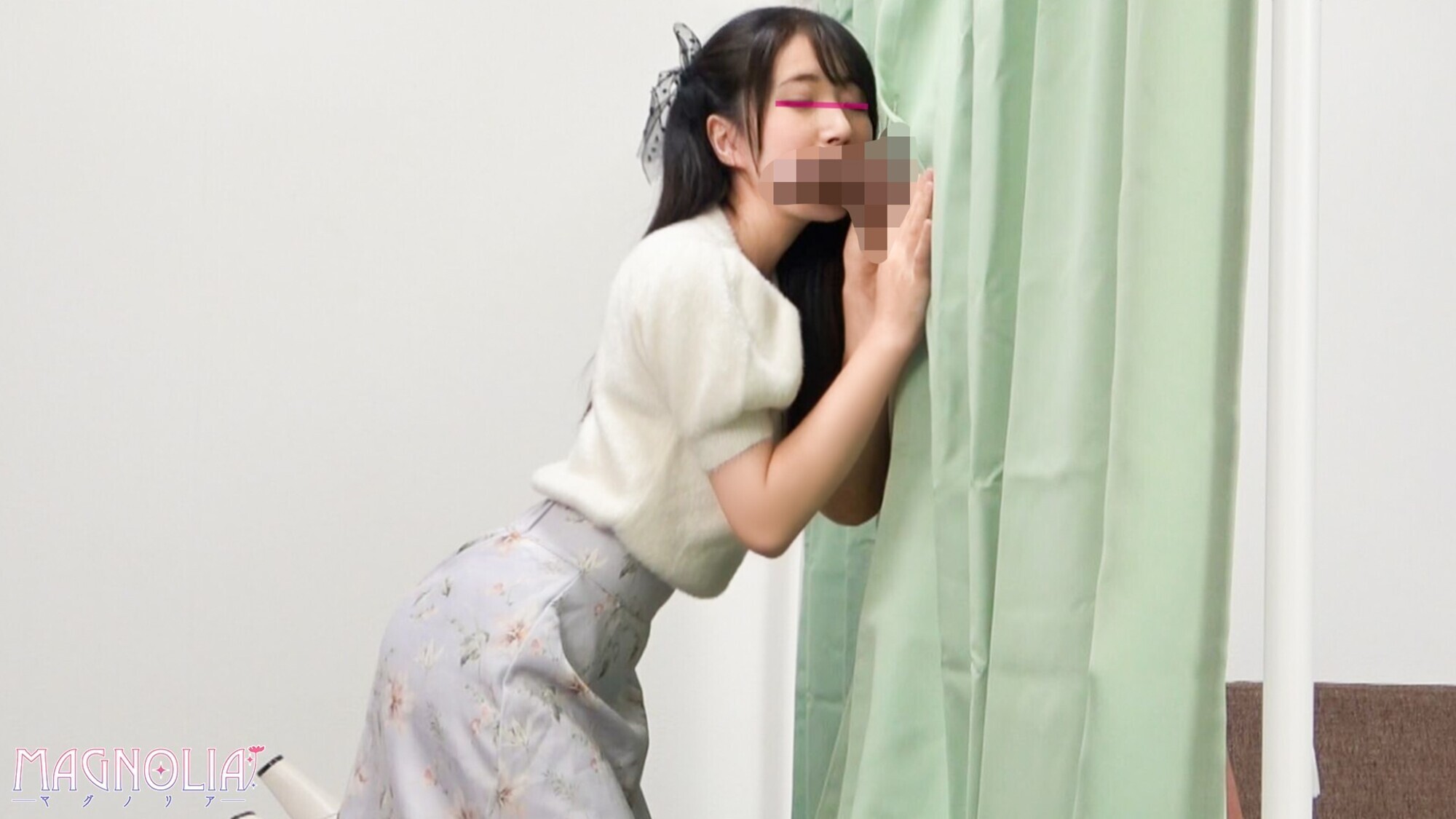 『恋人なし男女は「性器の味」だけで恋に落ちて初対面の相手とSEXしてしまうのか?』経験が少ない超かわミニマムJDが経験豊富な青年とマッチング♪顔は見えないけどデカチンにメロメロ・・・無計画なイキっぱなし中出し生ハメ♪【街角素人モニタリング♯あかり♯20歳♯大学生】 3枚目