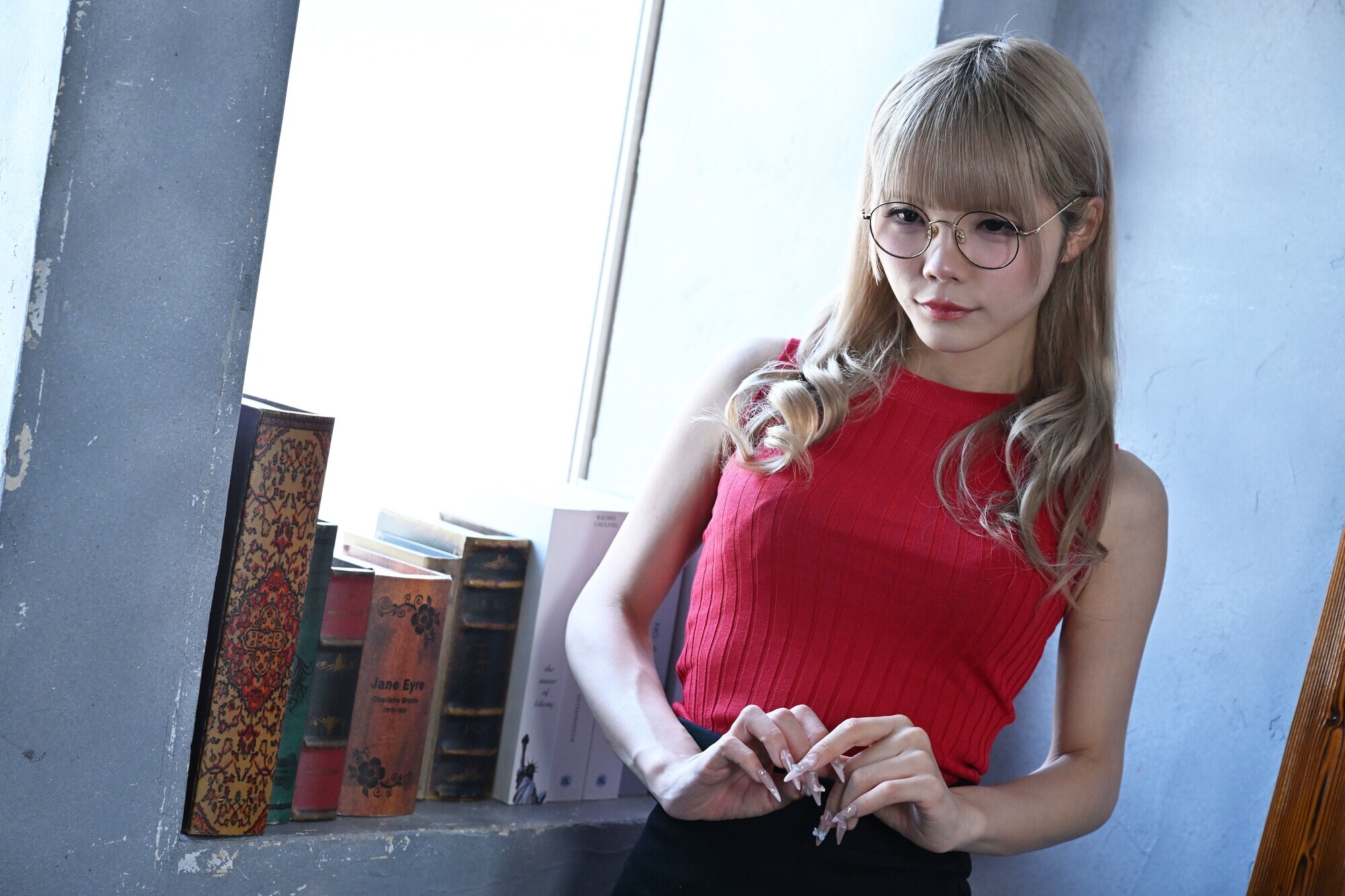 イッてもイッてもイキ足りない!!!ドスケベ文学美少女AVデビュー 美澄玲衣 7枚目