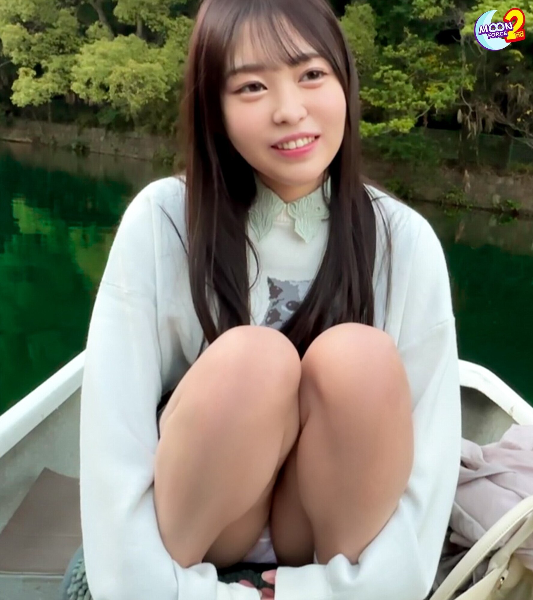 【浮気ち●ぽで人生初中出し!一見大人しい見た目の浮気常習JD】ゆるふわキャラで性に興味がないかと思いきや、ドM&ハードプレイ好きでナンパ男と浮セクまでしちゃうことが発覚!呑んだらどうでもよくなり、押されたら断れない屈指のプッシーと生ハメSEXで中出し&顔射の2連続SEX【あまちゅあハメREC#ひにゃこ#女子大生】 画像1