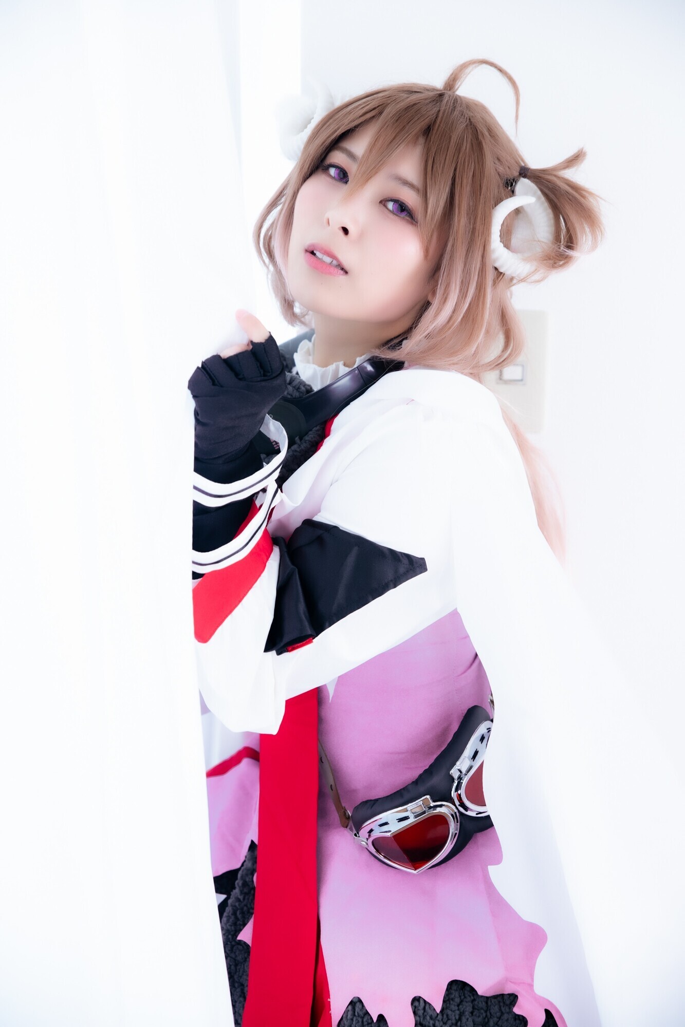 積極的オフパコ勢の147cm低身長美少女コスプレイヤー大量イキ潮連発で子宮口を開けてヨガる生ハメぶっかけおせっせ記録!!【2キャラ収録】 画像1
