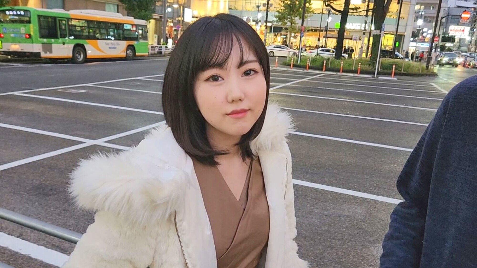 恵比寿で有名な逆ナン巨乳痴女をアポ取り成功スタッフを食い尽す想像以上のドスケベビッチでした。 画像2