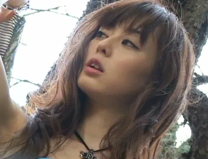 TARGET 秋山莉奈 9枚目