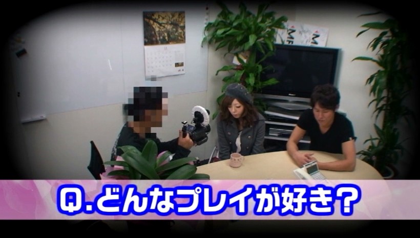 実録!某エロ本出版社のちょっぴりHな街頭インタビューに恥ずかしがりながらも答えてくれた“むっつりスケベ”な素人に(;´Д`)ハァハァ興奮しすぎて公衆の面前で中出しまでしちゃったよ 6 画像2