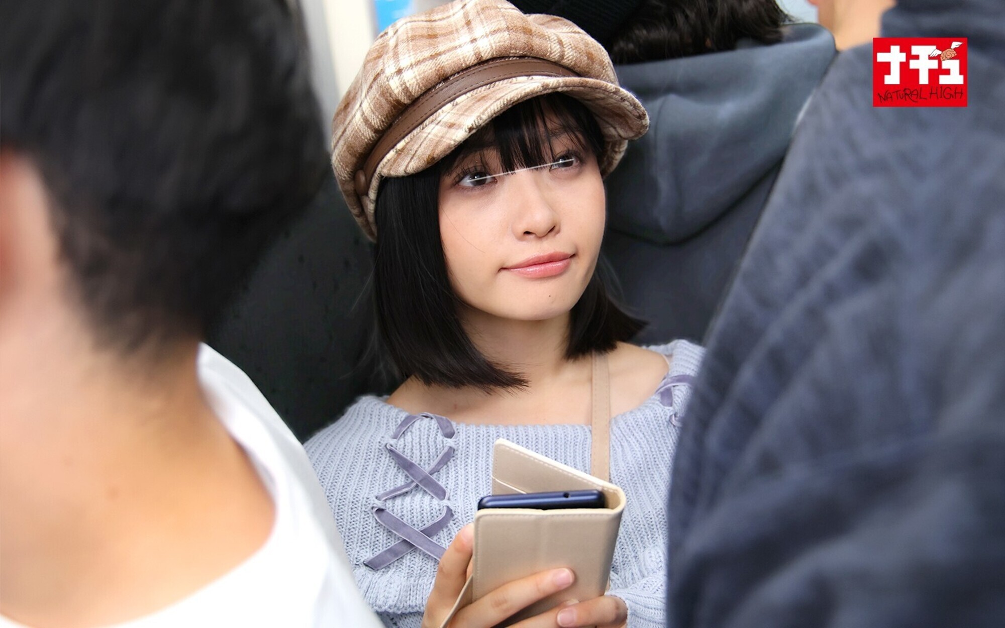 髪わし掴みバックでガン突かれアヘ顔でイキまくるショートカット純粋女子 2 画像16