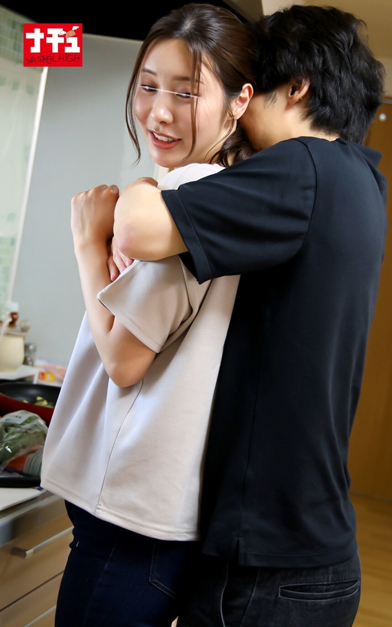 バ先のパート人妻に童貞と偽りフェラを頼んだら・・・仕方なく俺の巨根をしゃぶったくせに久々すぎて濡れまくる使っていないお宝マ○コを日替わりで3人挿しまくる 4枚目