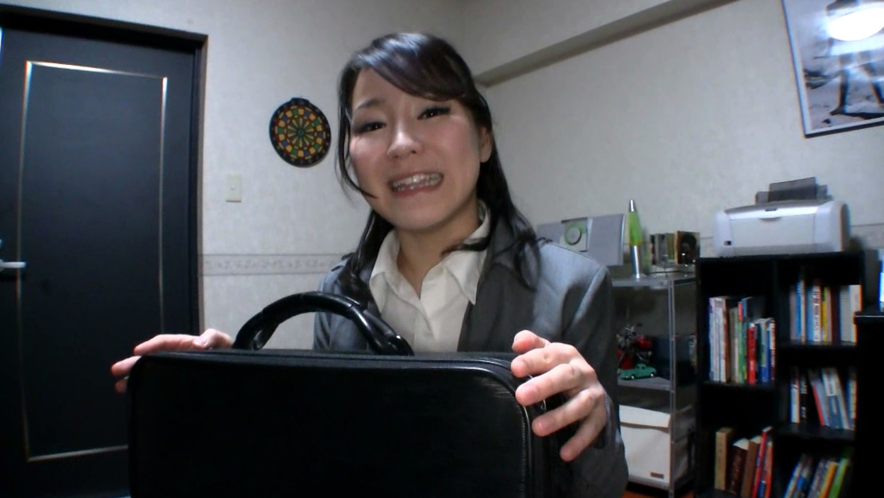 オナホール訪問販売員のおばさん 15 画像15