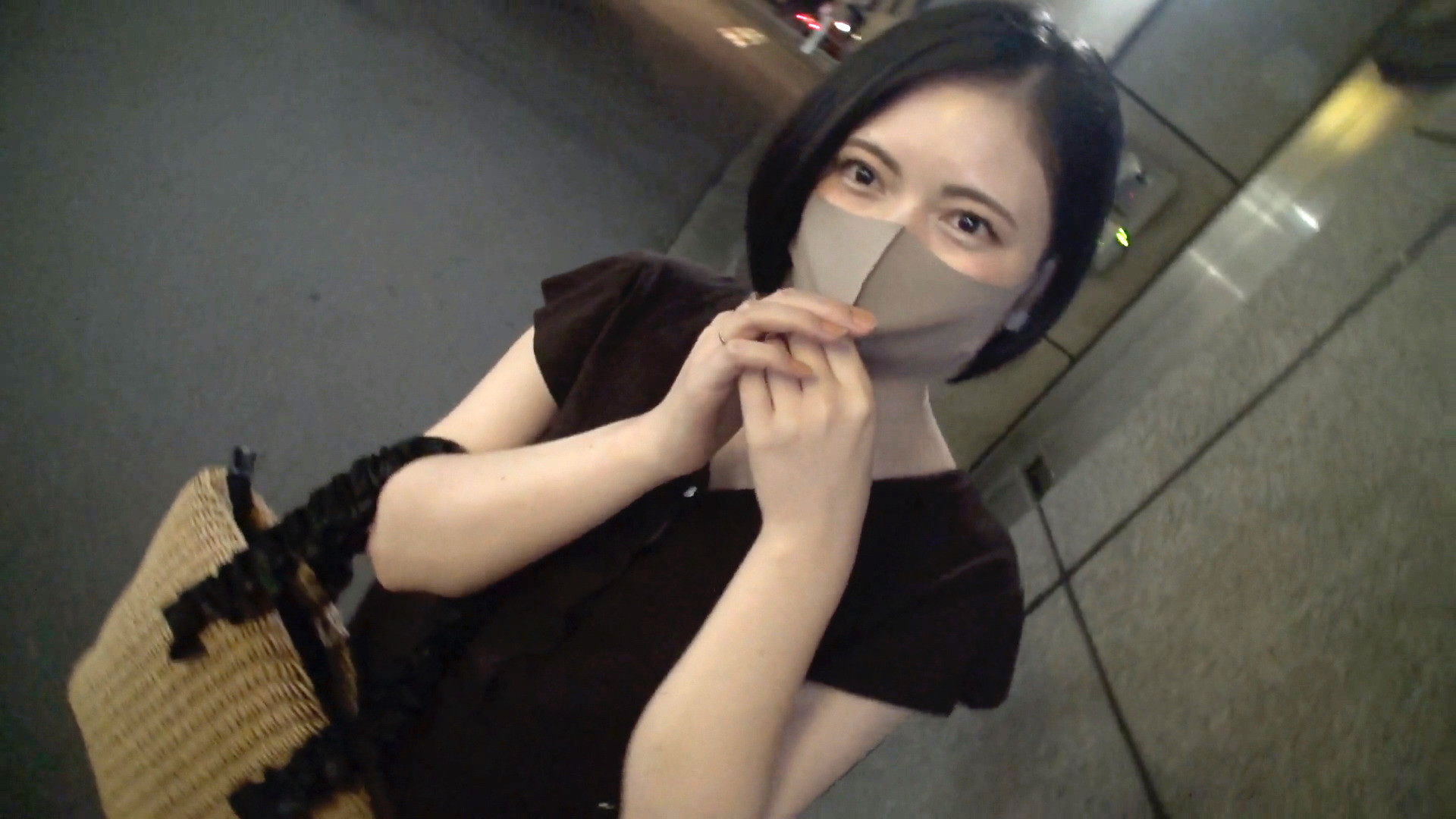 【大人スケベ×本職マッサージ師の超絶性技!】まさにモノホンエチョナな美女に中出し!! 画像2