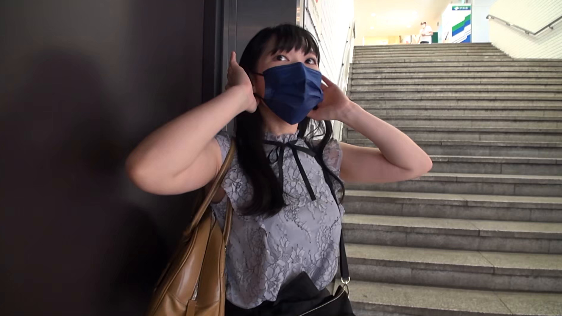 P活手練れの関西女子!!現役結婚式プランナーの本業そっちのけ快楽ご奉仕!!濃厚サービス!!お口と生膣中出し2搾精!! 画像1