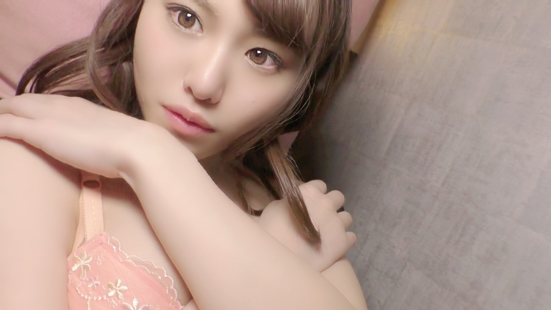 1リットルの潮 ドM女子大生 突けば突くだけイキ潮飛び出す敏感マ○コとハメ撮り