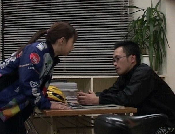Tバック実業団自転車部 ~サドルに食いこむ白い尻~ 画像4