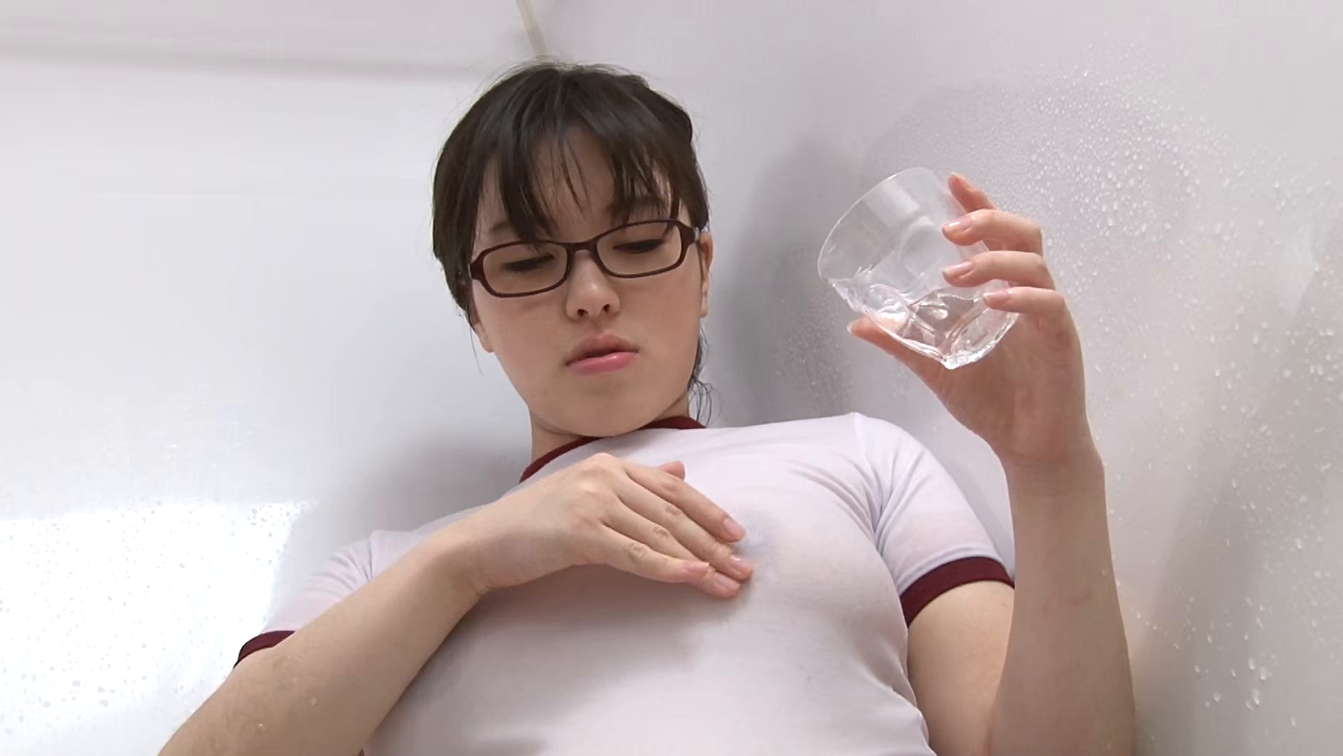 巨乳優等生~R-18 飯田ちさ 画像16