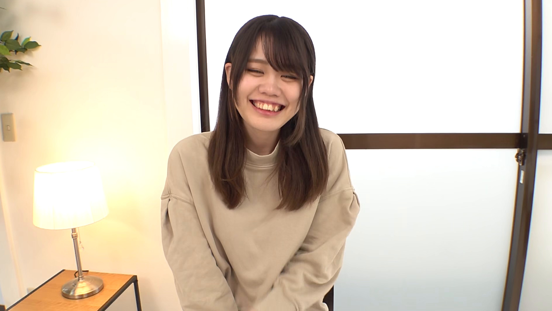 おとなしそうに見えて、実はすぐイッちゃうんです・・・ ゆめ 画像1